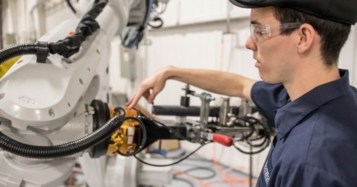 Robot Equipment Maintenance | Robots.com