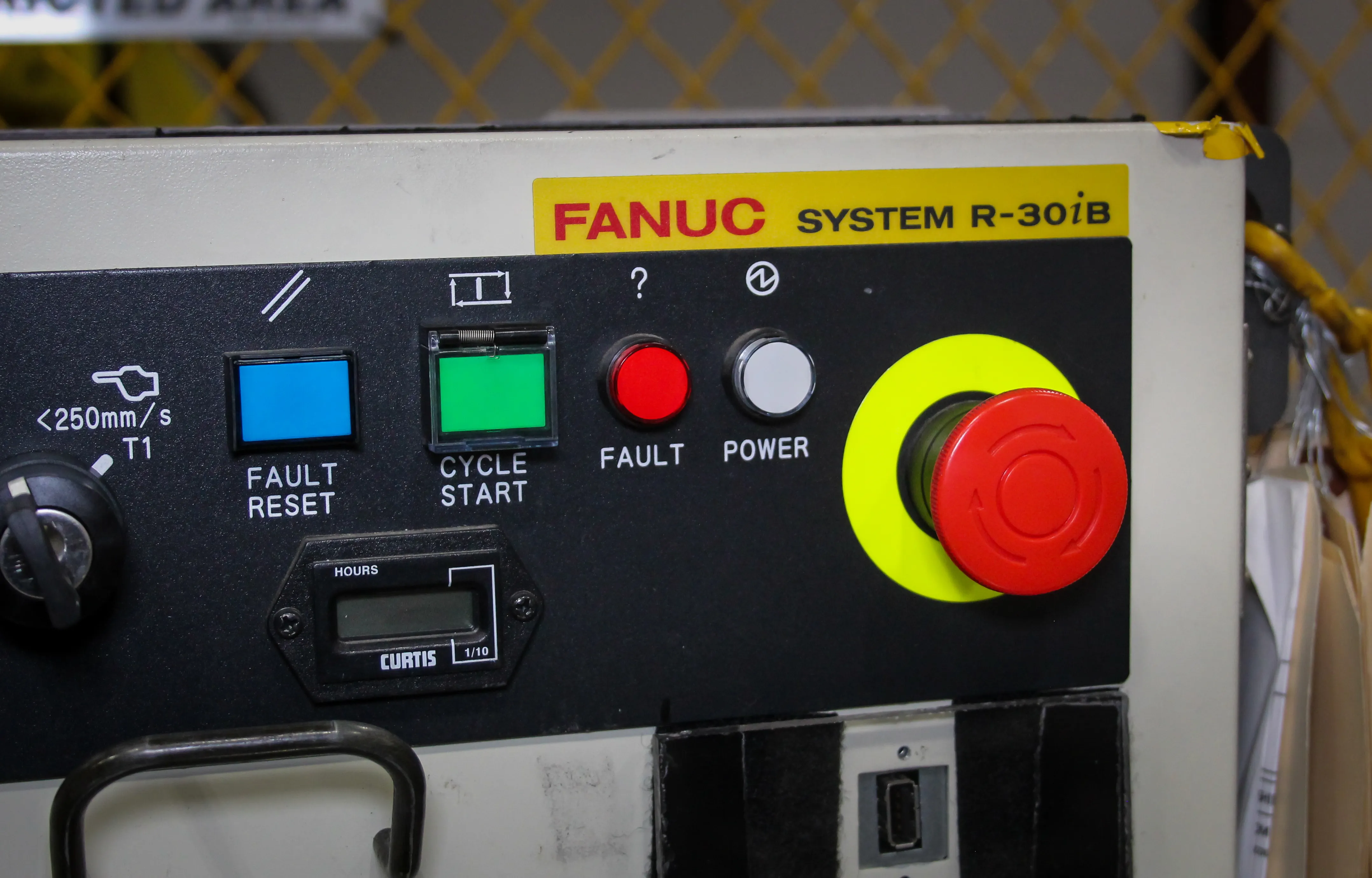 How to Operate Fanuc Robots: Programming & Interface Guide