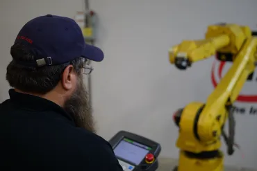 How Preventative Maintenance Reduces Robot Downtime