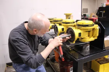 Meeting Industry Standards: Quality Assurance in Refurbished Fanuc Robots