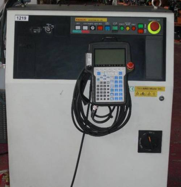 Fanuc RJ2 Controller | Robots.com