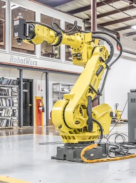Heavy Duty Robots Enter the Ring