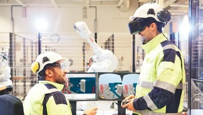 ABB Offers VR Integration for Robot Programming