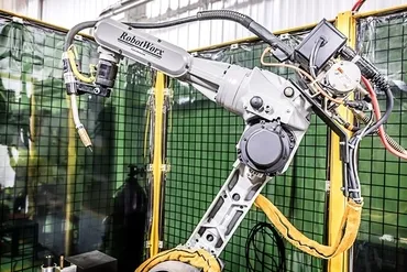 High Speeds and Flexibility Provided by the Motoman UP6